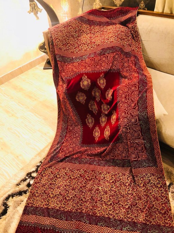 Women's Velvet Shawls and Wraps