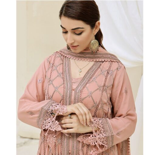 Nomi Ansari Latest Clothe